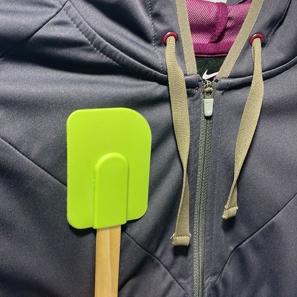 NIKExGYAKUSOU NWOT Women’s XL fits as a Large Running Zip Hoodie| Plum Purple - Picture 12 of 12